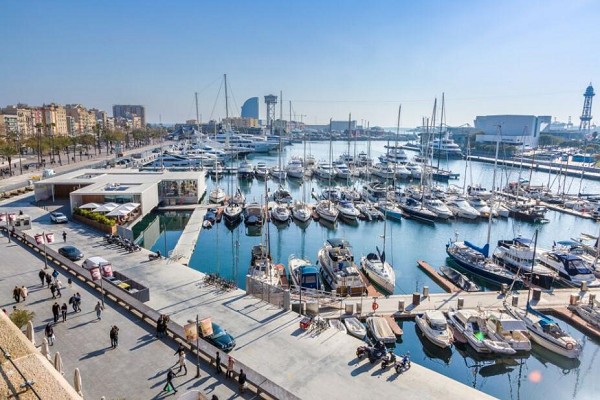 游艇要玩出花來(lái)，很難嗎？